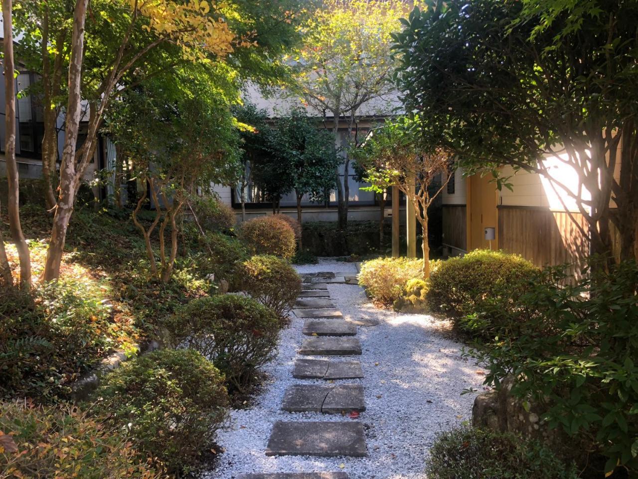 Bed and Breakfast Yufuin Hoshinosato Екстер'єр фото